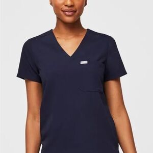 Women's Figs Catarina One Pocket Scrub top